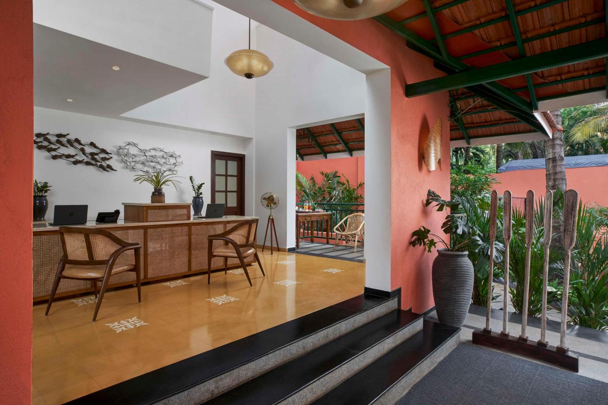 Mandrem Beach Resort, A Member Of Radisson Individuals Retreat Экстерьер фото