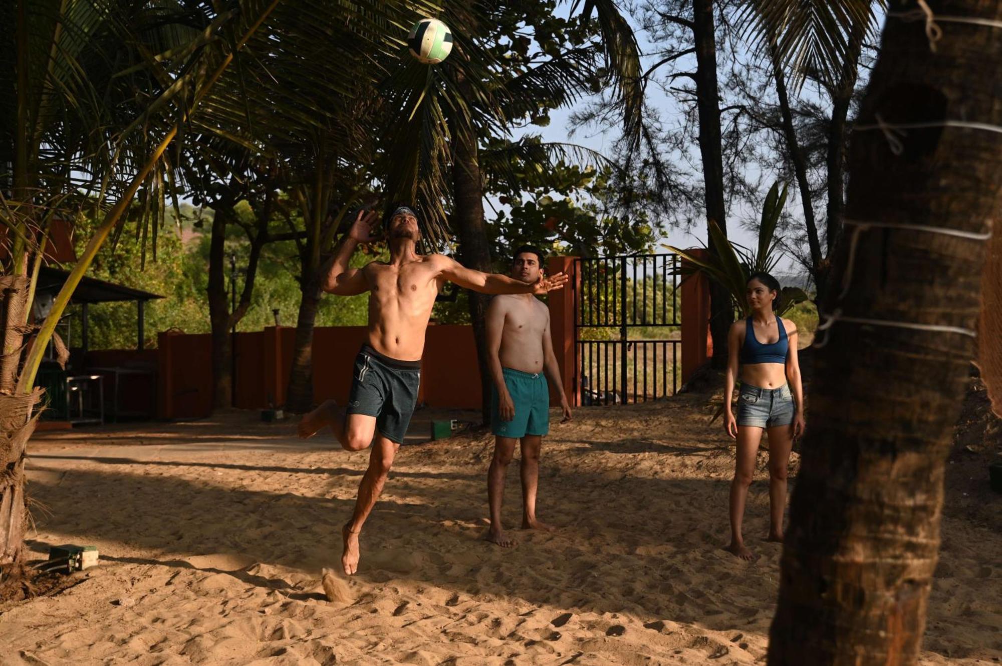 Mandrem Beach Resort, A Member Of Radisson Individuals Retreat Экстерьер фото